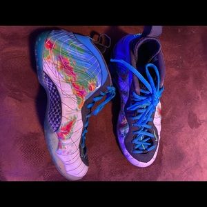 Weatherman Foamposite